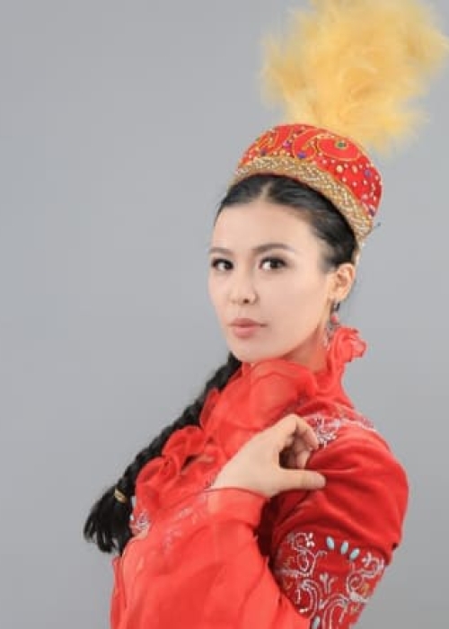 Айнұр Қонысбаева